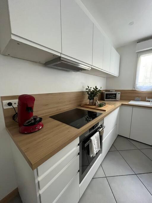 Superbe Appartement Moderne En Rez-De-Chaussee Ozoir-la-Ferriere Exterior photo